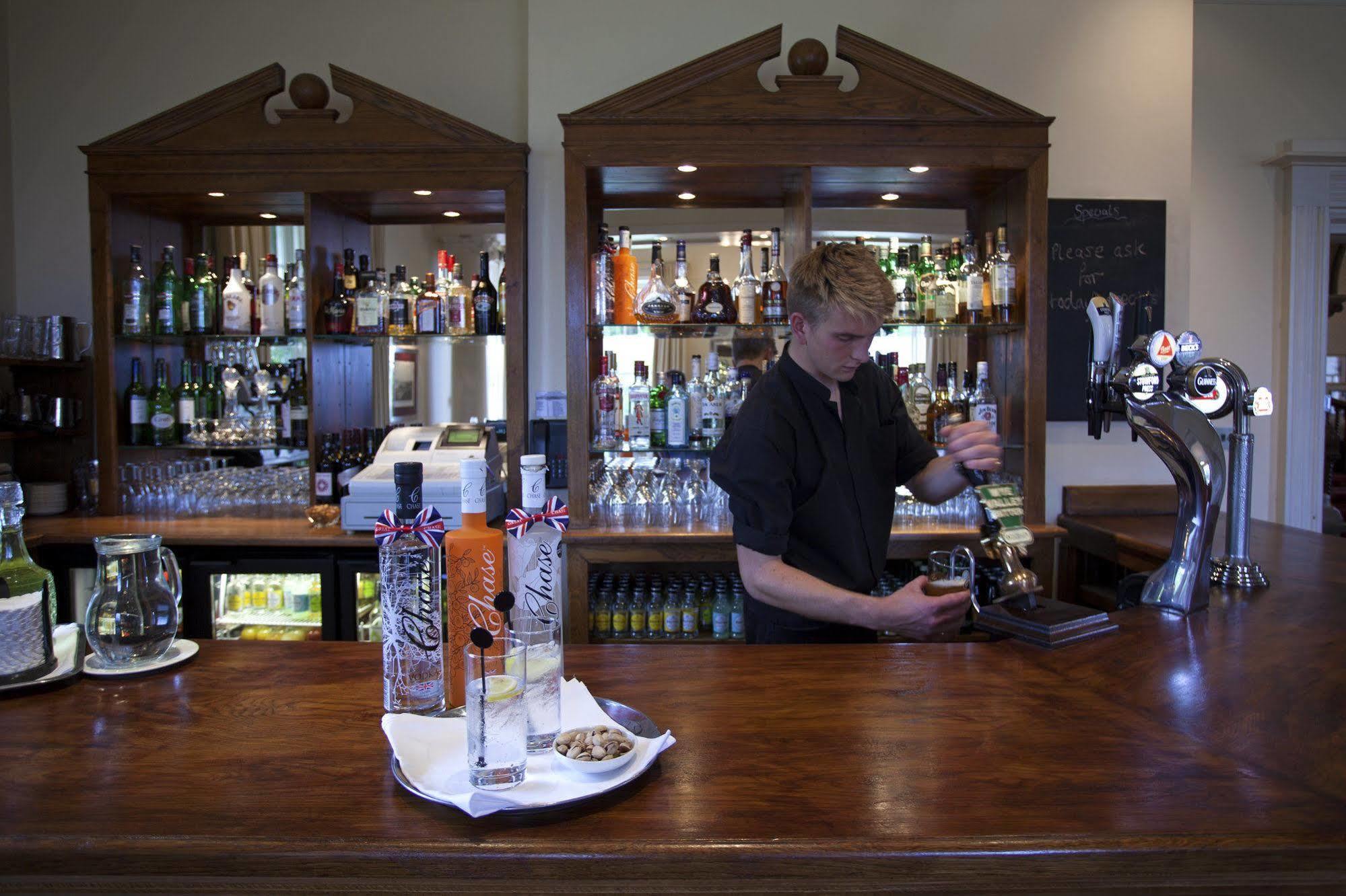 The Chase Hotel Ross-on-Wye エクステリア 写真